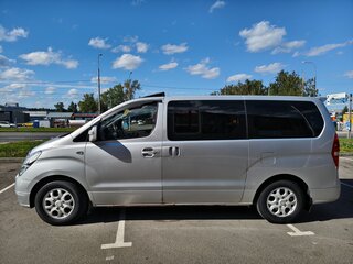 2009 Hyundai Grand Starex I, серебристый, 950000 рублей, вид 5