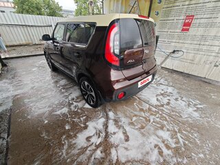 2017 Kia Soul II Рестайлинг, коричневый, 1410000 рублей, вид 4