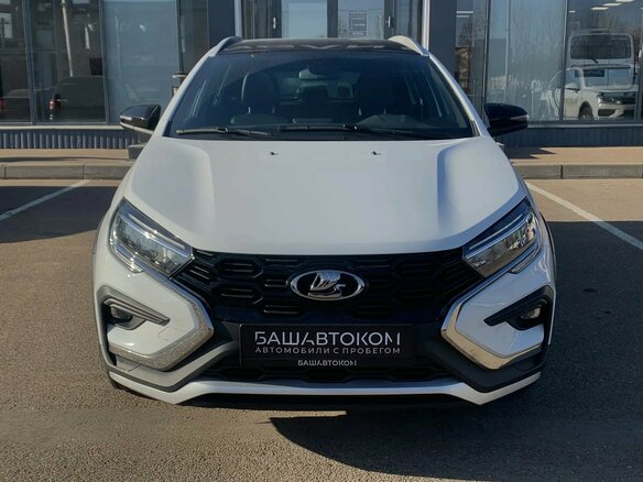2025 Lada (ВАЗ) Vesta SW Cross I Рестайлинг (NG), белый, 1920000 рублей - вид 2