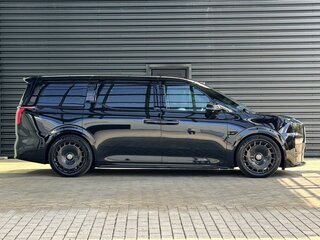 2025 Zeekr 009 140 kWh I Рестайлинг, чёрный, 10940000 рублей, вид 4