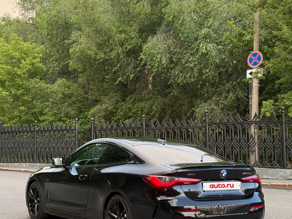 2021 BMW 4 серии M440i xDrive G22, G23, G26, чёрный, 5600000 рублей - вид 1