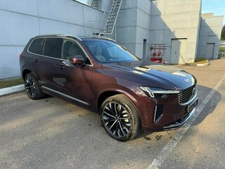2025 Volvo XC90 B5 II Рестайлинг 2, коричневый, 9790000 рублей, вид 4