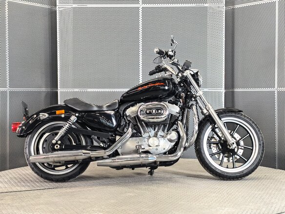 2013 Harley-Davidson Sportster 883, чёрный, 597000 рублей