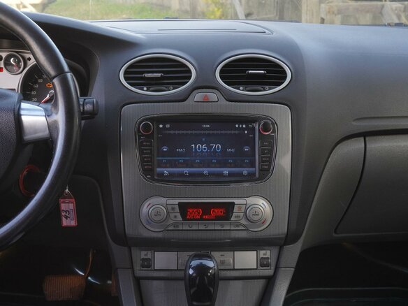 2011 Ford Focus II Рестайлинг, белый, 618000 рублей - вид 13
