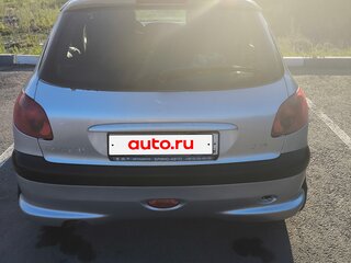 2005 Peugeot 206, белый, 270000 рублей, вид 3