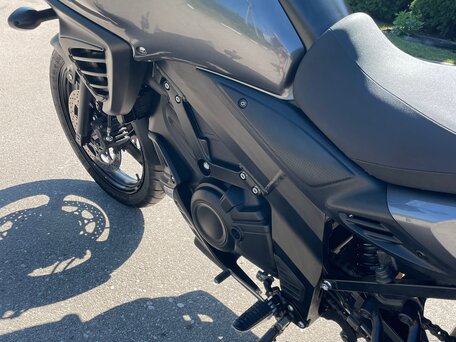 2013 Suzuki V-Strom DL 650, серый, 650000 рублей, вид 5