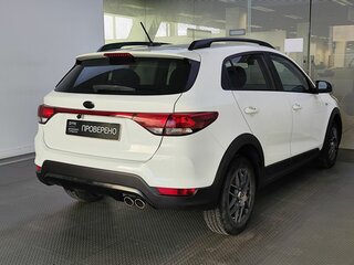 2019 Kia Rio X-Line IV, белый, 1530000 рублей, вид 5