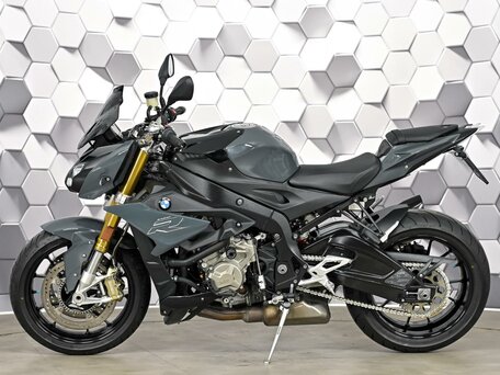 2016 BMW S 1000 R, серый, 999000 рублей, вид 4