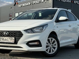 2018 Hyundai Solaris II, белый, 1399000 рублей, вид 2