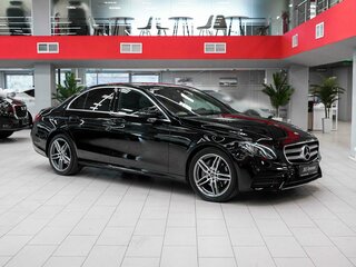 2020 Mercedes-Benz E-Класс 200 V (W213, S213, C238), чёрный, 3295000 рублей, вид 3