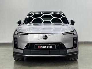 2025 Volvo XC70 III, серебристый, 6990000 рублей, вид 2