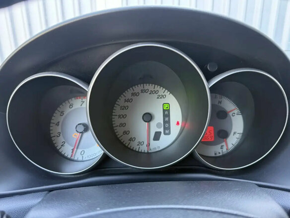 2008 Mazda 3 I (BK) Рестайлинг, красный, 545000 рублей - вид 8