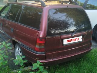 1997 Opel Astra 16LZ2 F, пурпурный, 260000 рублей, вид 5