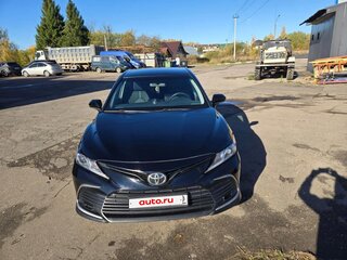 2021 Toyota Camry VIII (XV70) Рестайлинг, чёрный, 2300000 рублей, вид 3