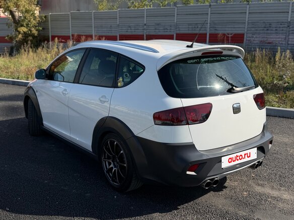 2011 SEAT Altea Freetrack I Рестайлинг, белый - вид 21