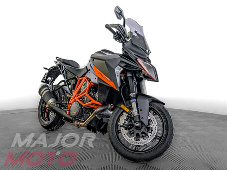 2022 KTM 1290 Super Duke GT, чёрный, 1345000 рублей, вид 5