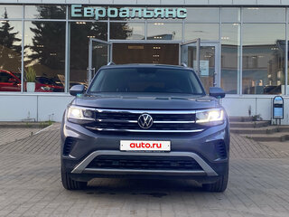 2021 Volkswagen Teramont I Рестайлинг, серый, 4080000 рублей, вид 2