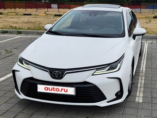 2021 Toyota Corolla XII (E210), белый, 1730000 рублей, вид 1