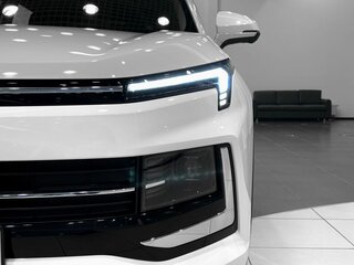 2026 Москвич 3, белый, 2280000 рублей, вид 4
