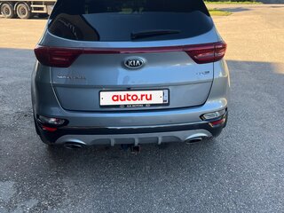 2020 Kia Sportage IV Рестайлинг, серый, 1660000 рублей, вид 4