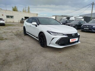 2022 Toyota Avalon V, белый, 3450000 рублей, вид 1