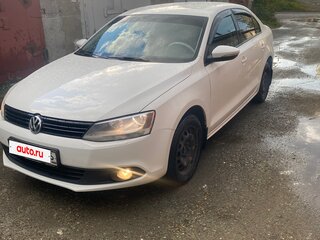 2011 Volkswagen Jetta VI, белый, 850000 рублей, вид 1
