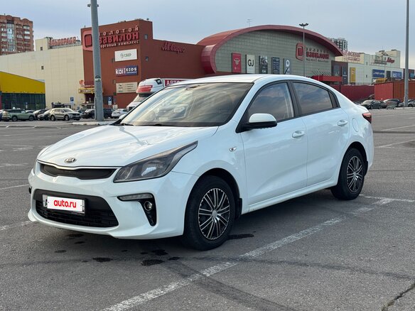 2017 Kia Rio IV, белый
