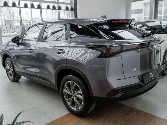 2026 Omoda C5 II, серый, 2899710 рублей - вид 5