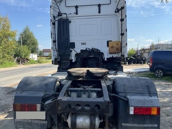 2008 Iveco Stralis, белый, 990000 рублей - вид 3