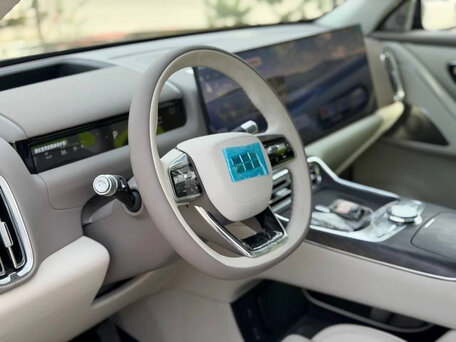 2026 Geely Galaxy M9 230, серый, 5452000 рублей, вид 2