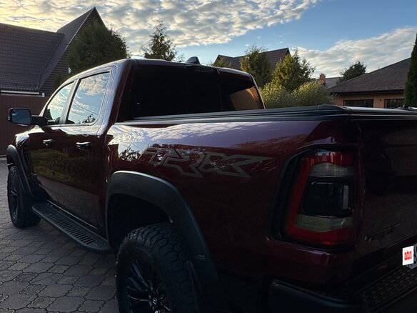 2024 Ram 1500 Crew Cab TRX V, красный, 17000000 рублей - вид 5