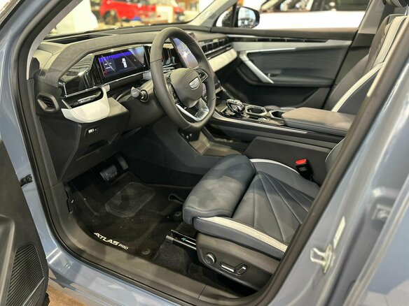 2026 Geely Atlas II, голубой, 4229990 рублей - вид 8