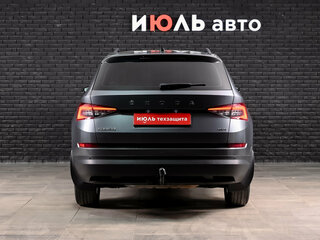 2019 Skoda Kodiaq I, серый, 2230000 рублей, вид 5