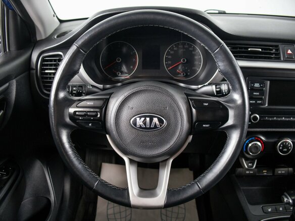 2020 Kia Rio IV Рестайлинг, синий, 1649000 рублей - вид 11