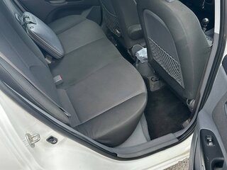 2009 Kia Rio II Рестайлинг, белый, 480000 рублей, вид 5
