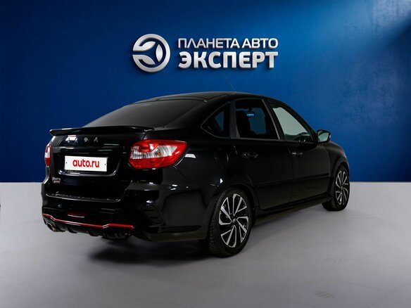 2024 Lada (ВАЗ) Granta Sport I Рестайлинг, чёрный, 995000 рублей - вид 3