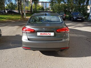 2018 Kia Cerato III Рестайлинг (Classic), серый, 1710000 рублей, вид 5