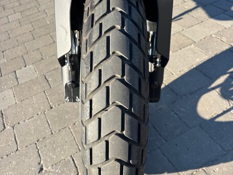 2023 Benelli Leoncino 800, зелёный, 630000 рублей, вид 5