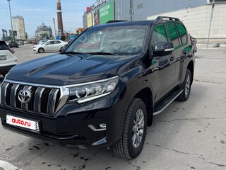 2017 Toyota Land Cruiser Prado 150 Series Рестайлинг 2, чёрный, 4980000 рублей, вид 1