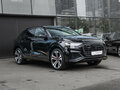 2020 Audi Q8 55 TFSI I (4M), чёрный, 6000000 рублей - вид 2