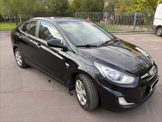 2012 Hyundai Solaris I, чёрный, 1100000 рублей, вид 3