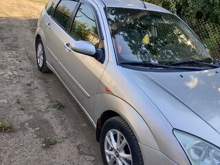 2004 Ford Focus I Рестайлинг, серебристый, 340000 рублей, вид 3