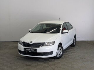 2019 Skoda Rapid I Рестайлинг, белый, 900000 рублей, вид 1