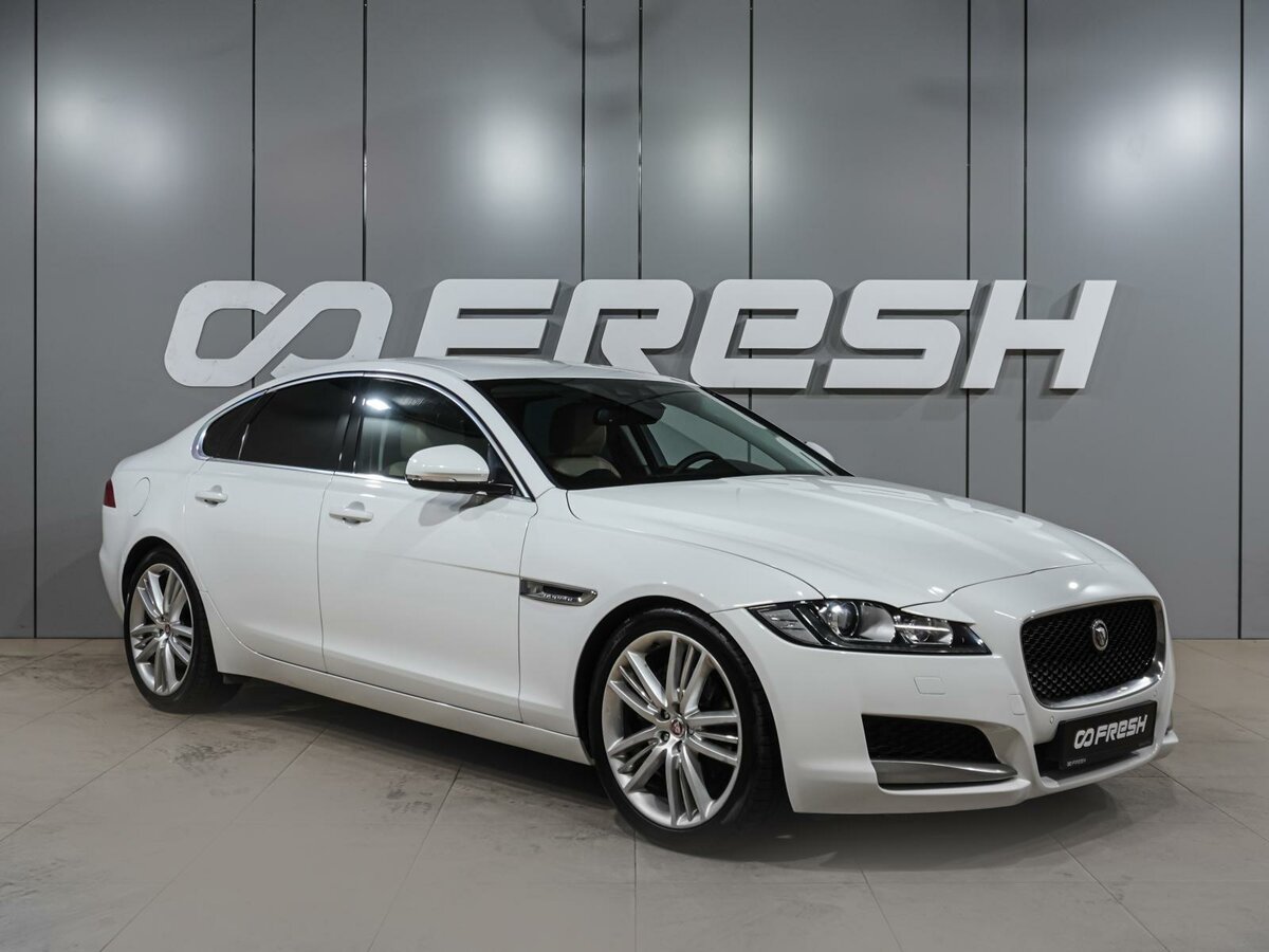 Открыть фотографии: Jaguar XF II