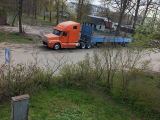 1999 Freightliner Century Class, оранжевый, 1430000 рублей, вид 4