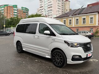 2018 Hyundai Grand Starex I Рестайлинг 2, белый, 5150000 рублей, вид 3