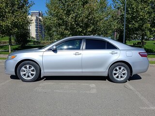 2010 Toyota Camry VI (XV40) Рестайлинг, серебристый, 1140000 рублей, вид 4