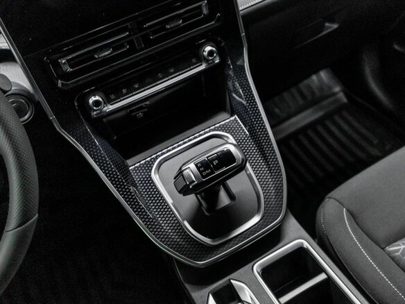 2026 Haval M6 II, серый, 2080109 рублей - вид 25