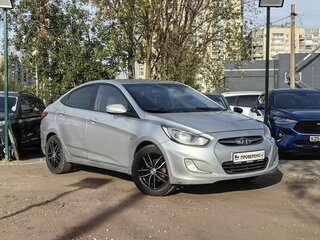 2012 Hyundai Solaris I, серебристый, 499000 рублей, вид 3