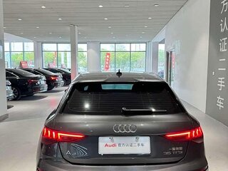 2023 Audi A3 Sportback 35 TFSI IV (8Y), серый, 1910009 рублей, вид 3